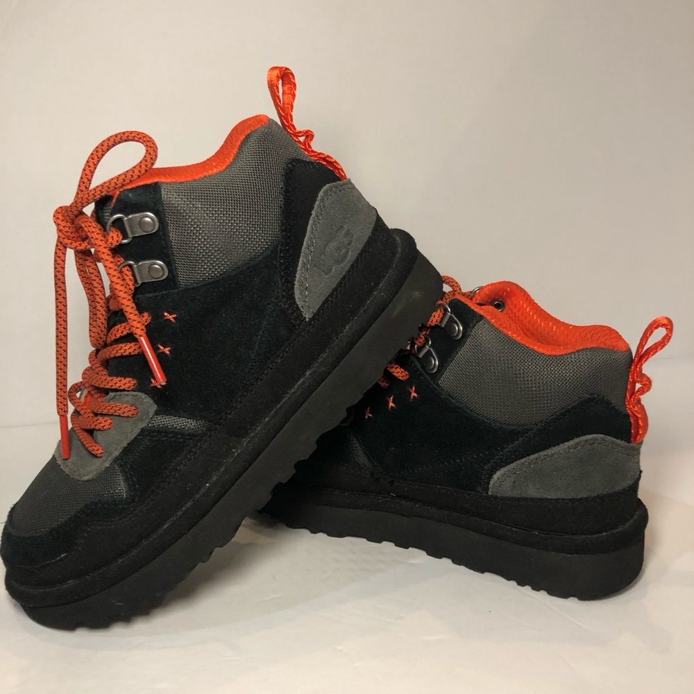 UGG Highland Hi Heritage Women’s Black, Grey and Orange Boots Size 5